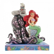 Figura Disney la Sirenita Ariel y Úrsula